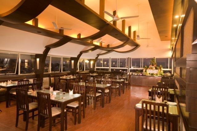 The Nines Business Hotel Bangalore Exterior foto