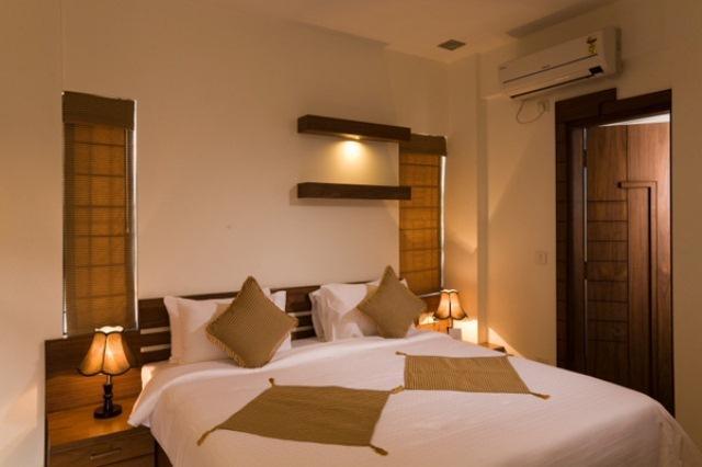 The Nines Business Hotel Bangalore Exterior foto